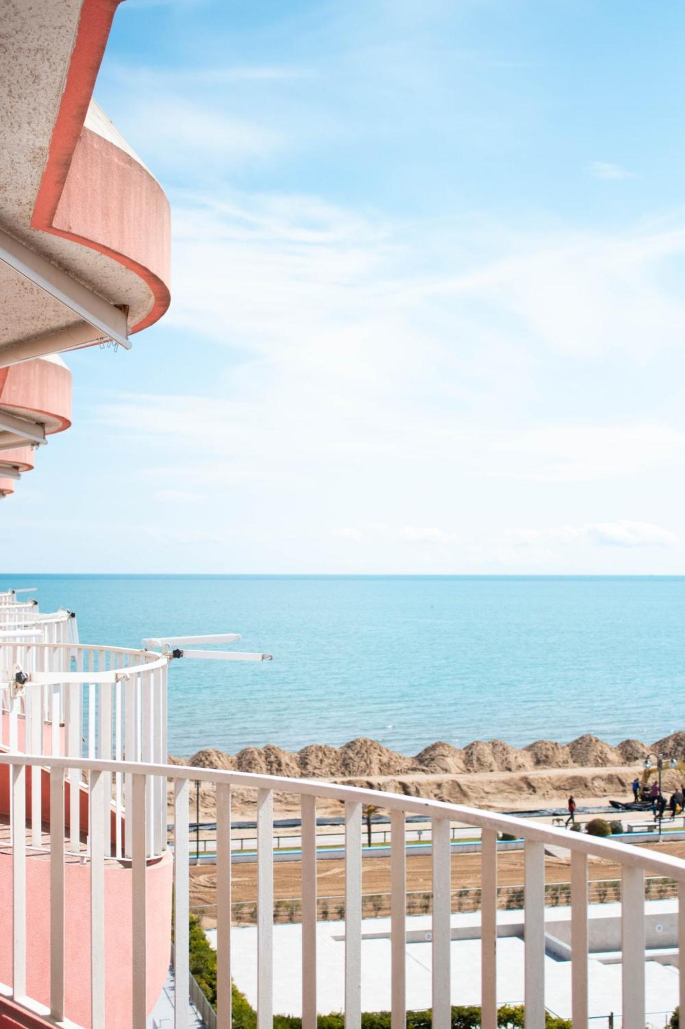 Apollo Superior Fronte Mare Apartment